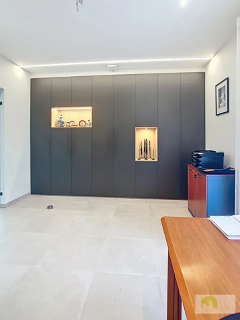 Bureau - Villa de Luxe avec Terrasse à Dilbeek