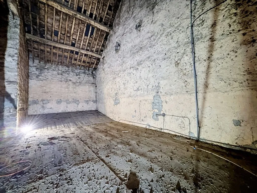 Pièces - Maison de Ferme avec Potentiel à Fontin, Esneux