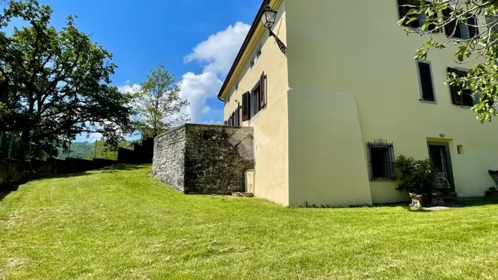 Jardin - Rustic Villa with Panoramic Views in Barbiana