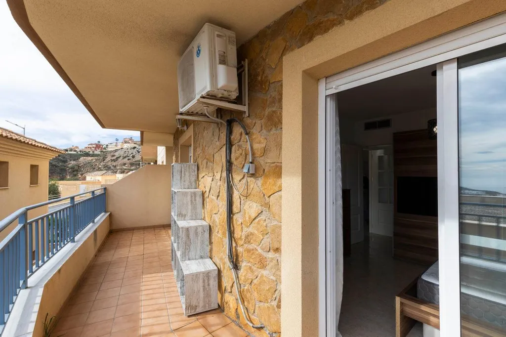 Rõdu - Furnished Apartment with Golf View in La Envía
