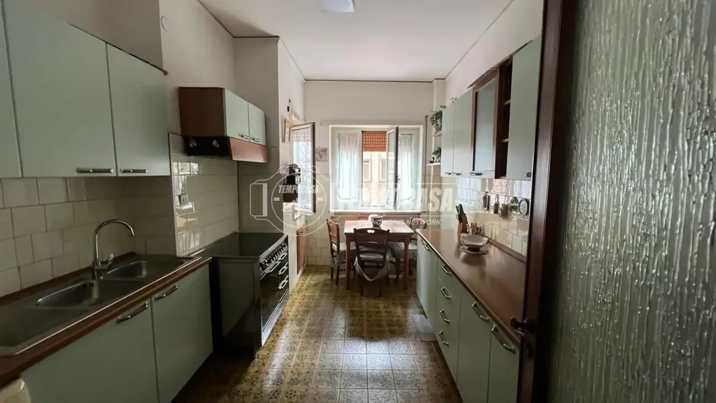 Cuisine - 5-Bedroom Apartment with Lift in Naples