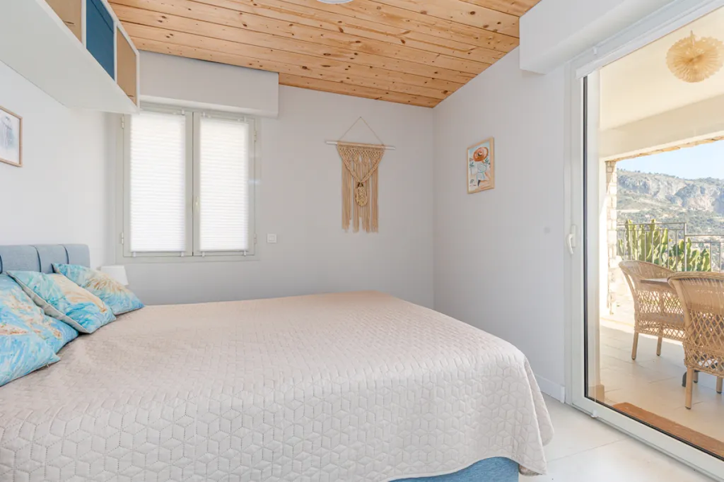 Chambres - Appartement avec Vue Mer à Menton