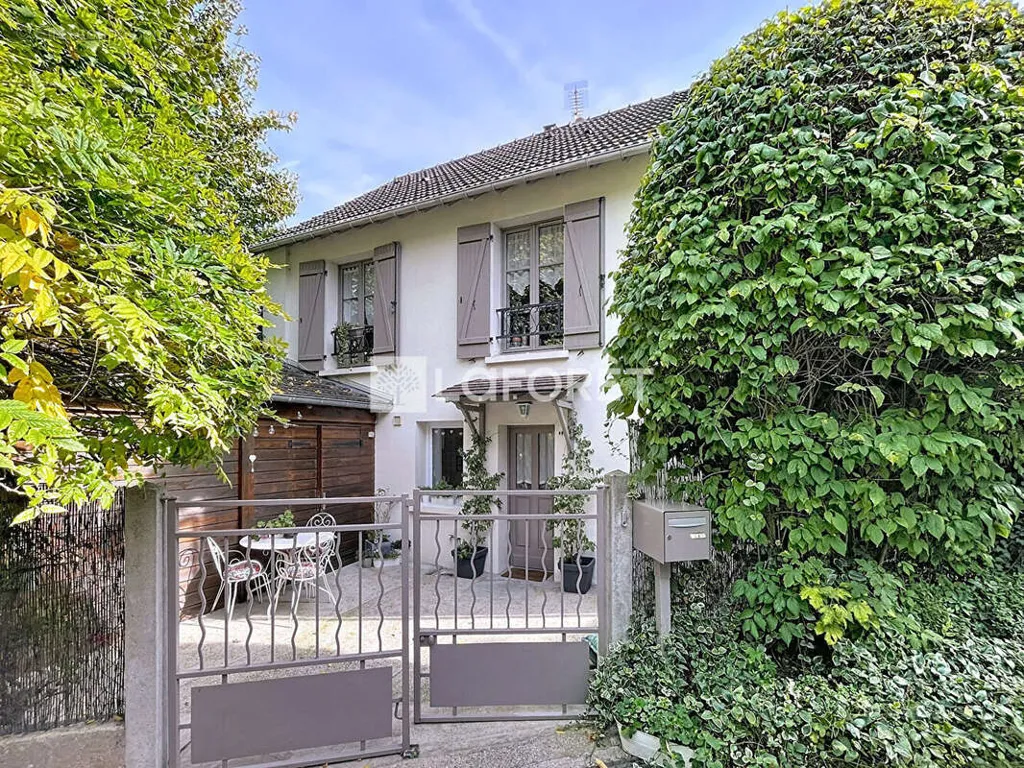 Extérieur - Maison 4 pièces à Orgeval