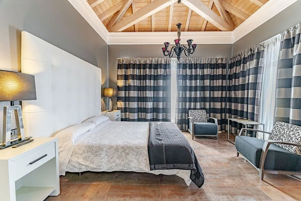 Chambres - 12-Bedroom Chalet with Pool in Valle de Losa