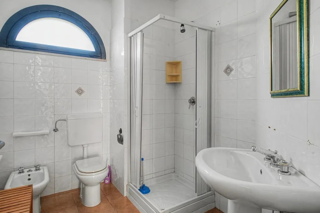 Salles de bain - Villa with Balcony in Bernalda Centre