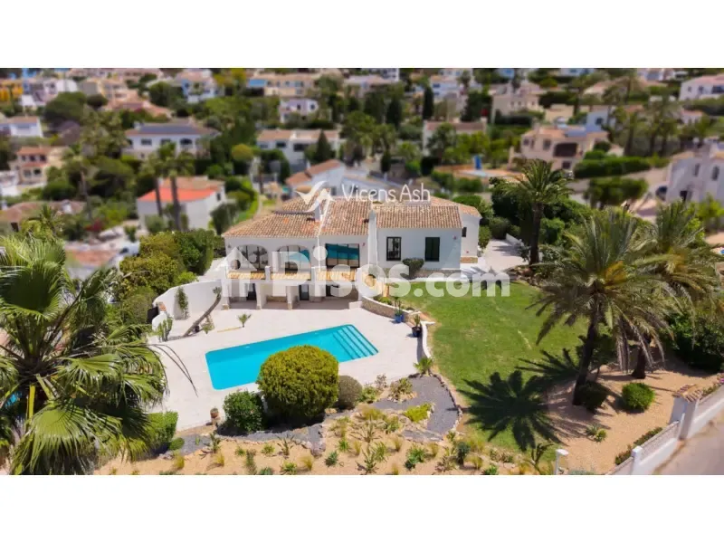Õhuvaade - Renovated Villa with Pool in Jávea