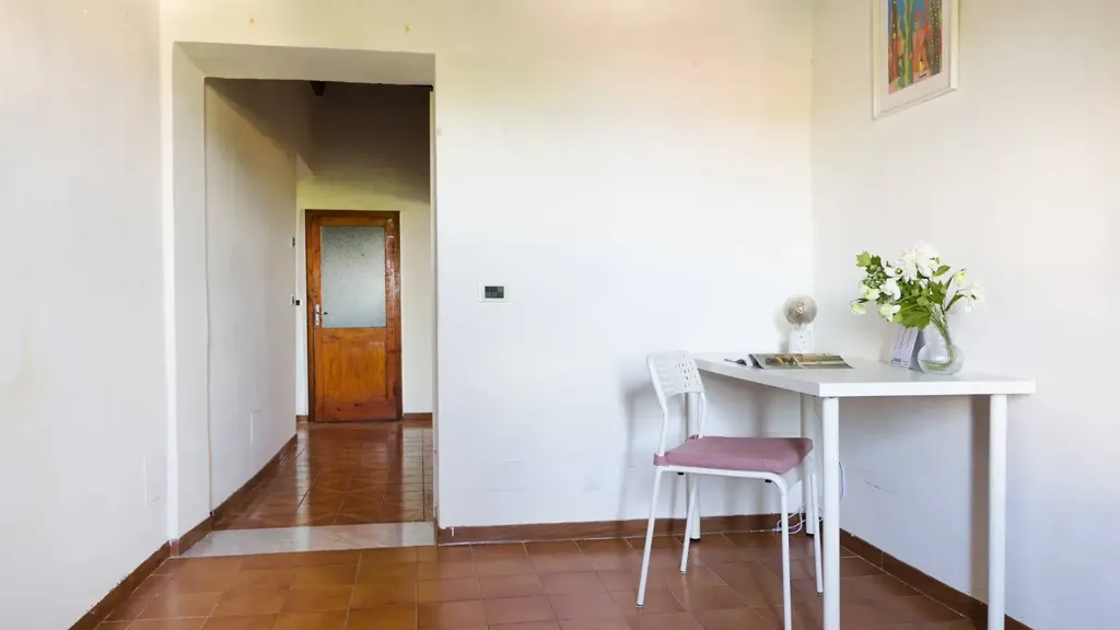Bureau - Rustic Apartment with Garden in Vagliagli