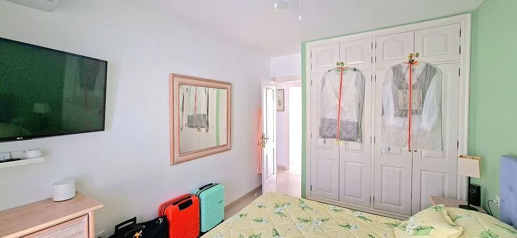 Magamistoad - Semi-Detached Villa with Pool in Chayofa