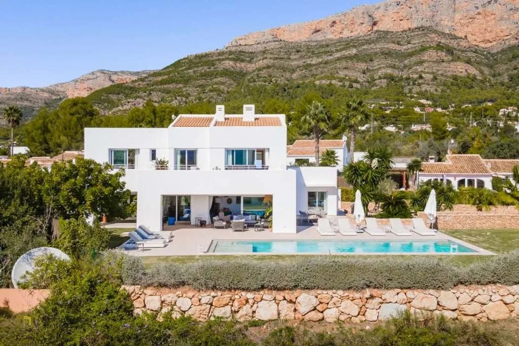 Piscine - Luxury Villa with Pool in Javea, Valencia