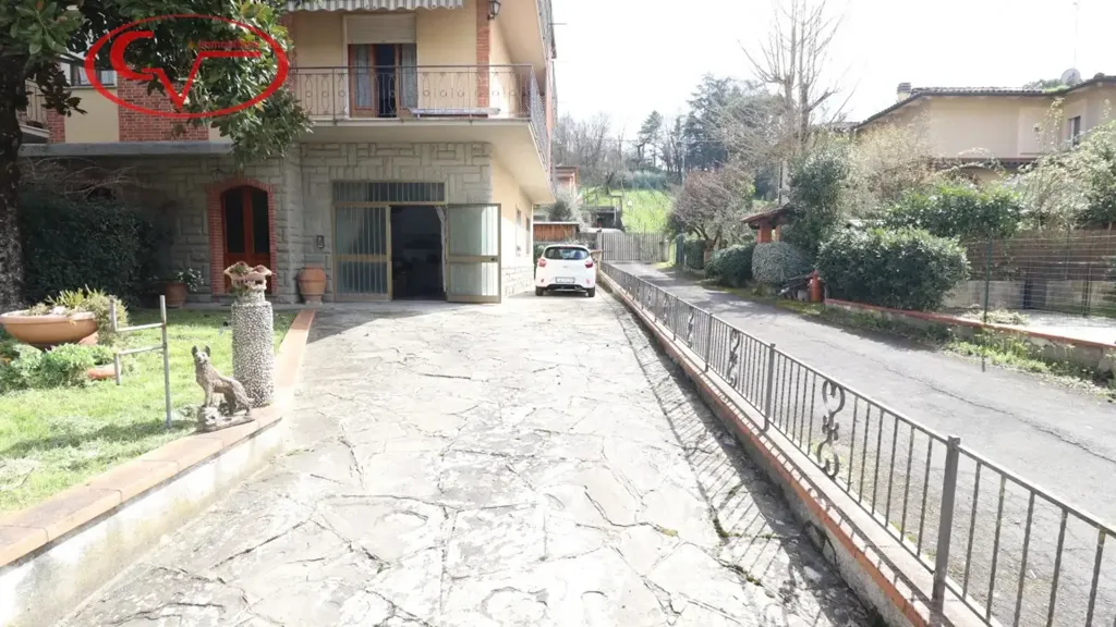 Extérieur - Trifamiliare Villa with Garden in Montevarchi