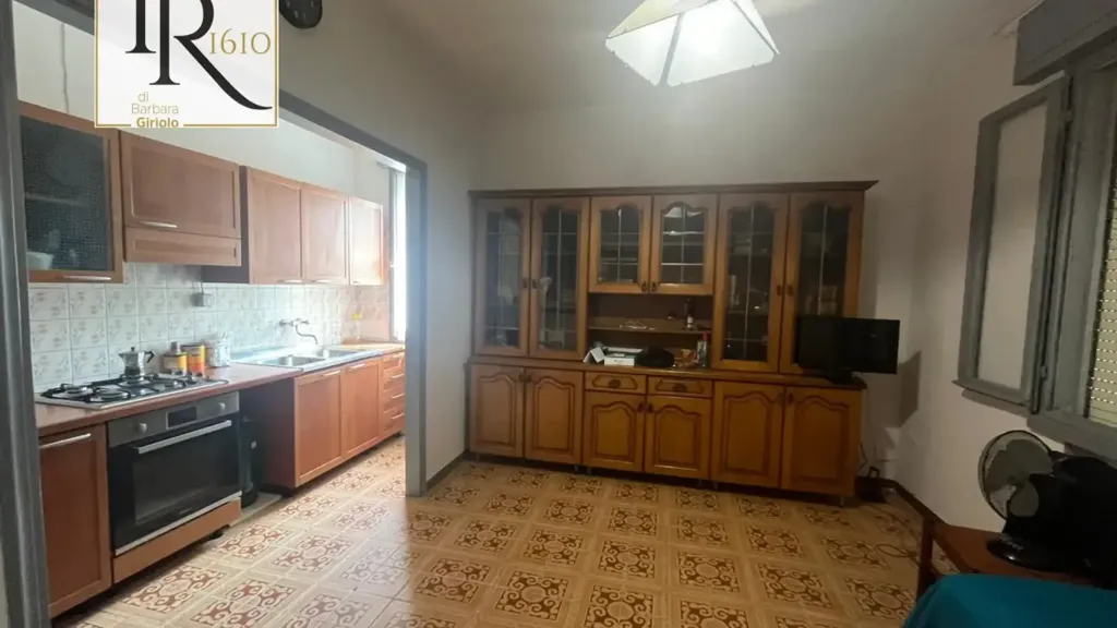 Cuisine - Detached House with Workshop in Trecenta