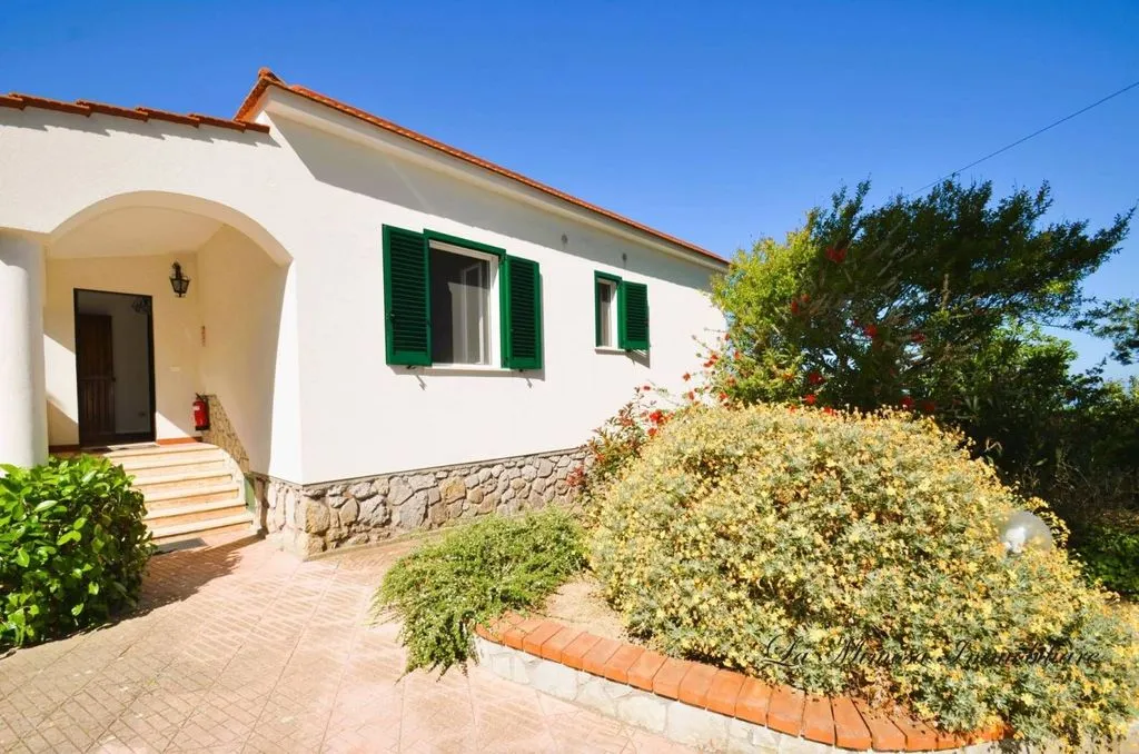 Välivaade - Luxury Villa with Sea View in Massa Lubrense