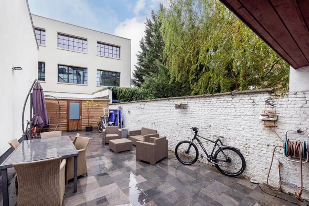 courtyard