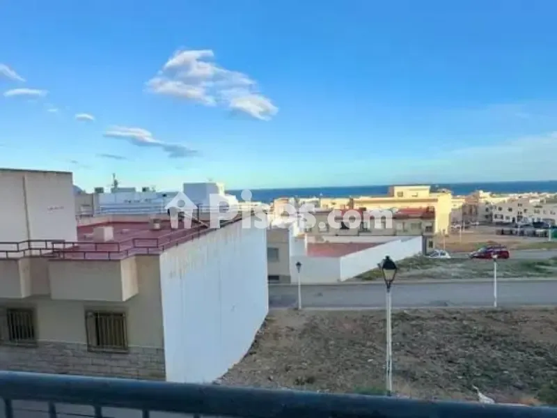 Rõdu - Two-Bedroom Apartment with South-Facing Light in Carboneras