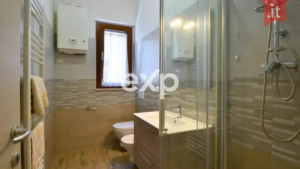 Badezimmer - Modern Villa with Terrazzo in Casalbordino