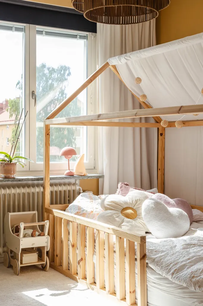 Bedrooms - Gable Flat with South-Facing Balcony in Västerås