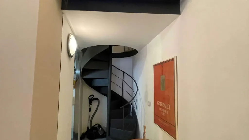 Pièces - Charming Apartment with Balcony in Asti