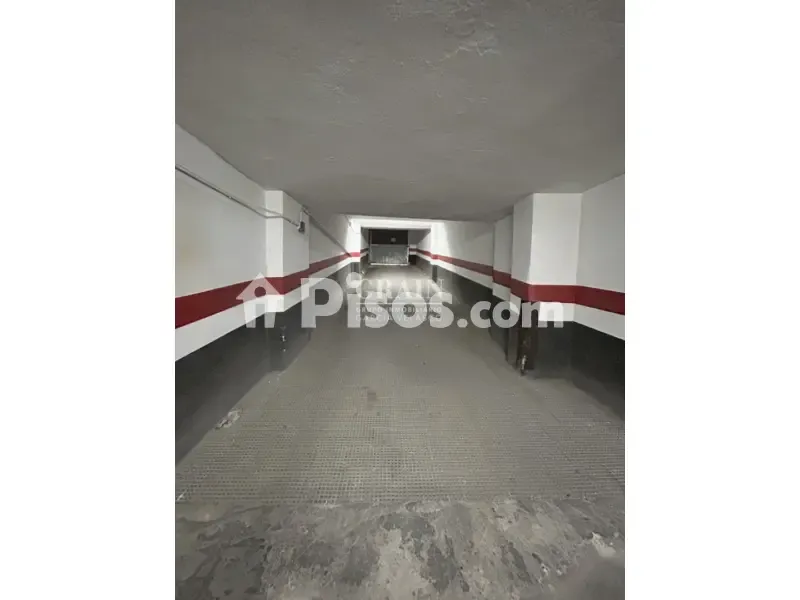 Garage - Apartment with Balcony in Albacete Centre