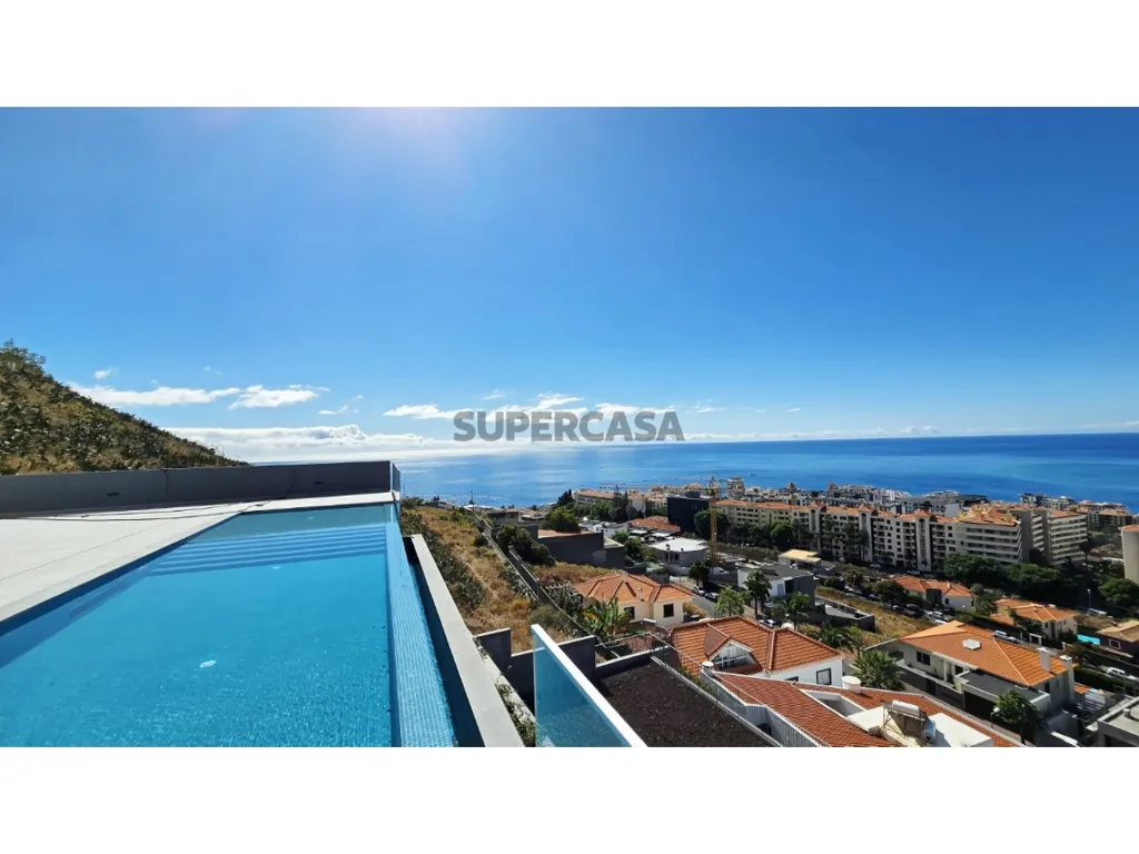 Piscine - Contemporary House with Sea View in Ajuda