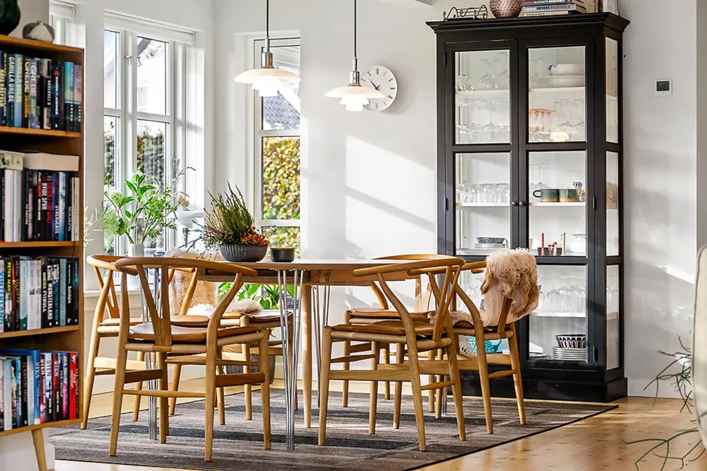 Sala da pranzo - Architect-Designed House with Sea View in Holbæk