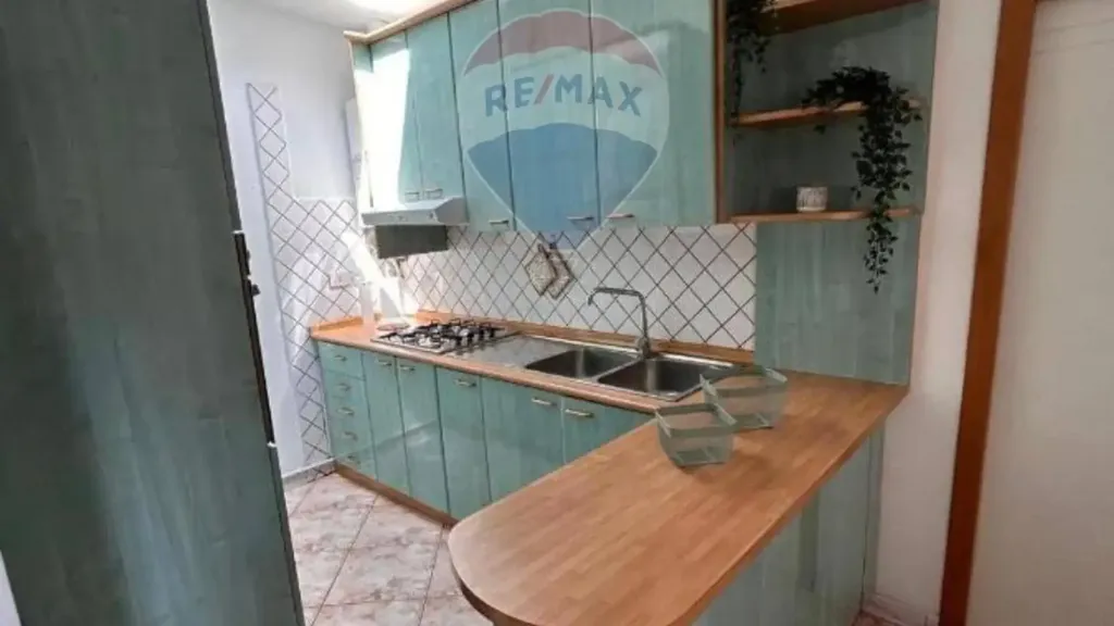Köök - Rustic Attico with Terrace in Central Lanciano