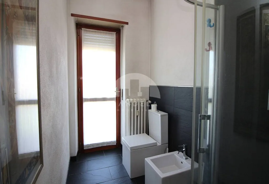 Salles de bain - Spacious Apartment with Terrace in Mondovì