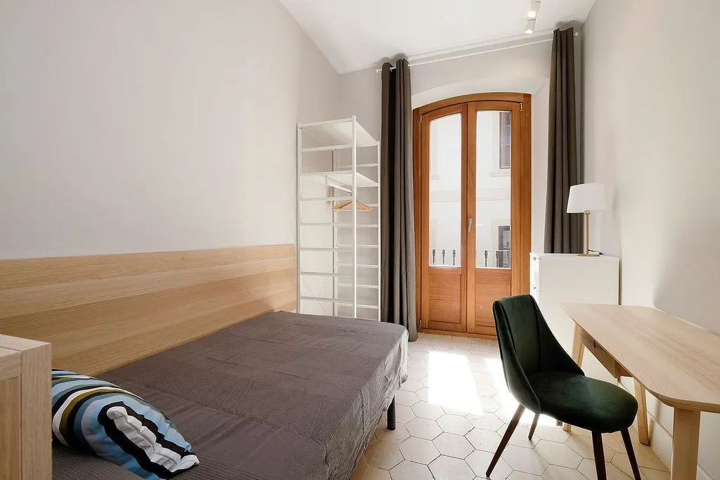 Magamistoad - Modern Flat with Balcony in Gran Vía de Colón, Granada