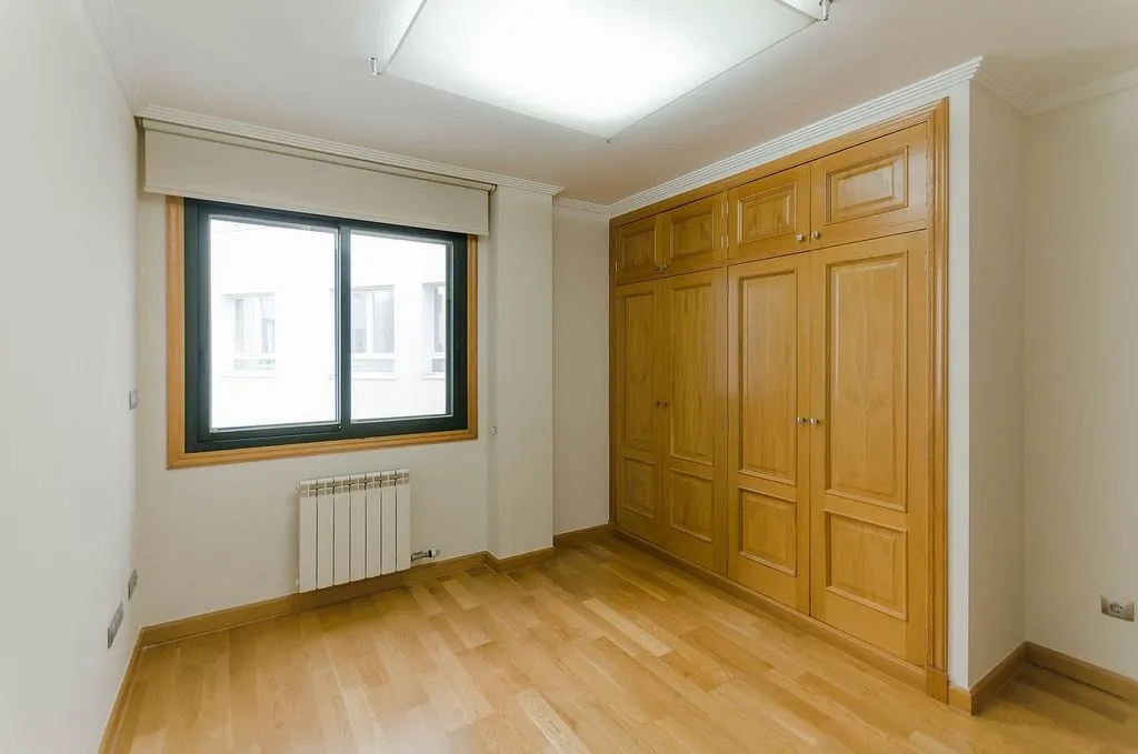 Pièces - Apartment with Sea View on Rubine Avenue