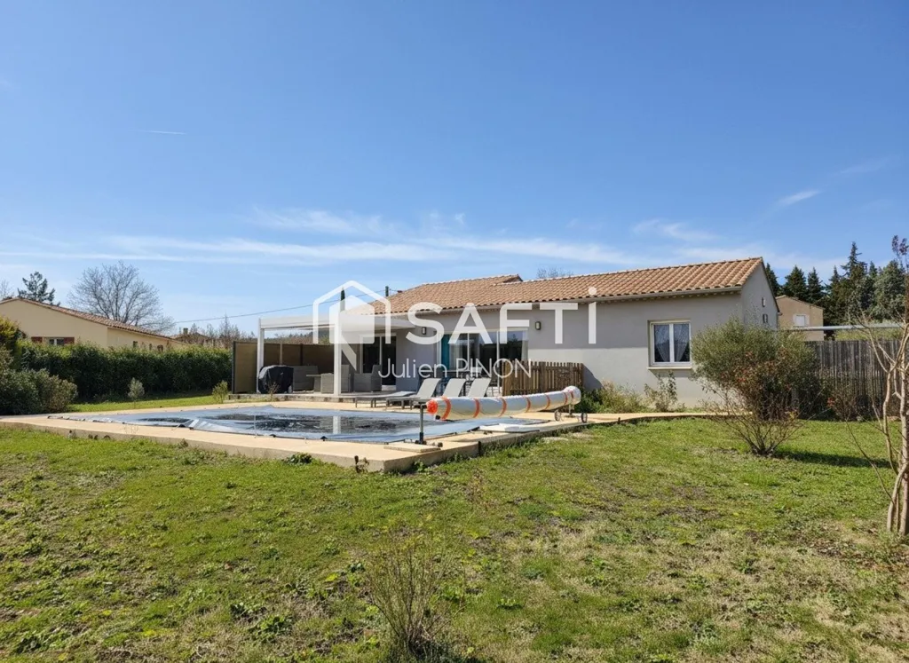 Bassein - Contemporary Villa with Pool in Gargas
