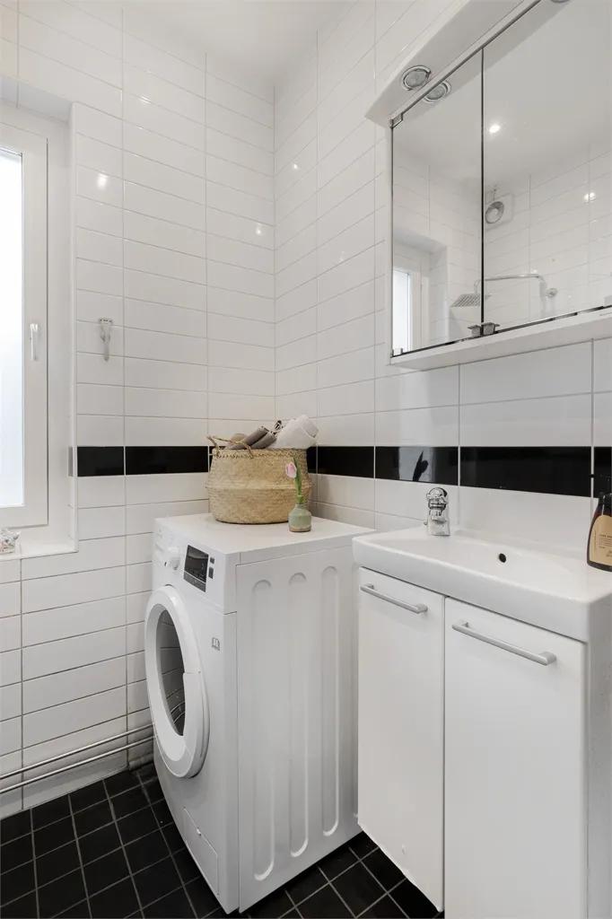 Salles de bain - Apartment with Balcony on Sveaplan, Eskilstuna