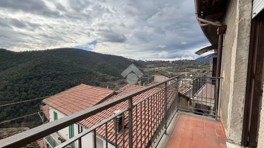 Rõdu - Cielo-Terra House with Balcony in Terni