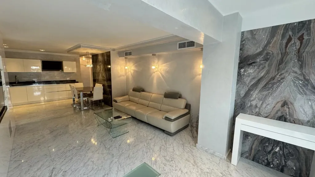 Elutuba - Luxury Apartment with Terrace on Croisette, Cannes