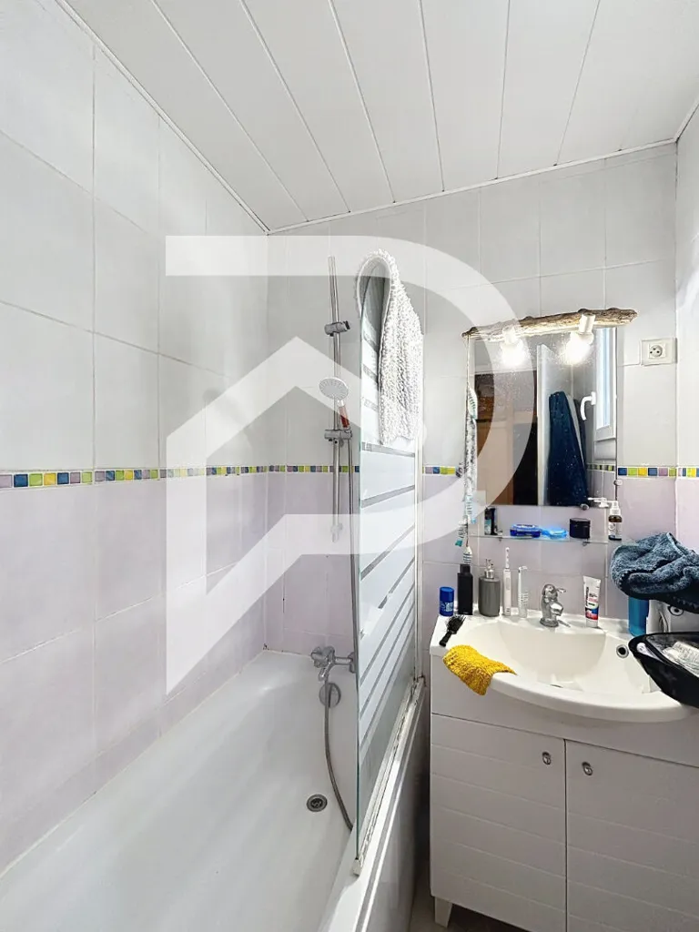Vannitoad - 2-Bed Flat with Garden in Le Cap d'Agde