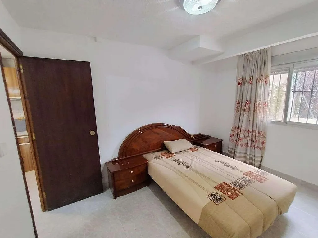 Chambres - Chalet with Pool and Terrace in Turís