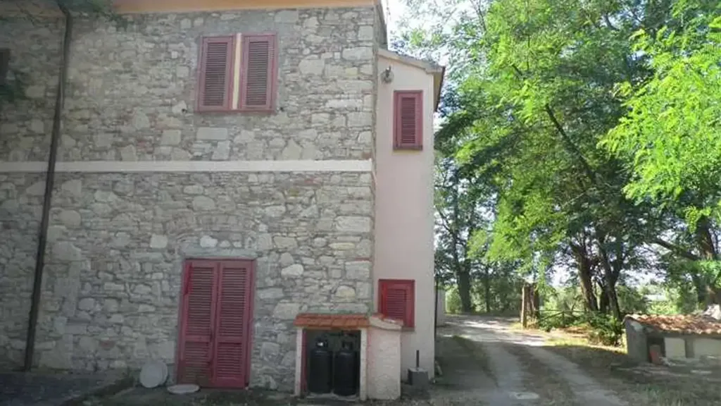 Välivaade - Rustic Bilocale with Garden near Vada