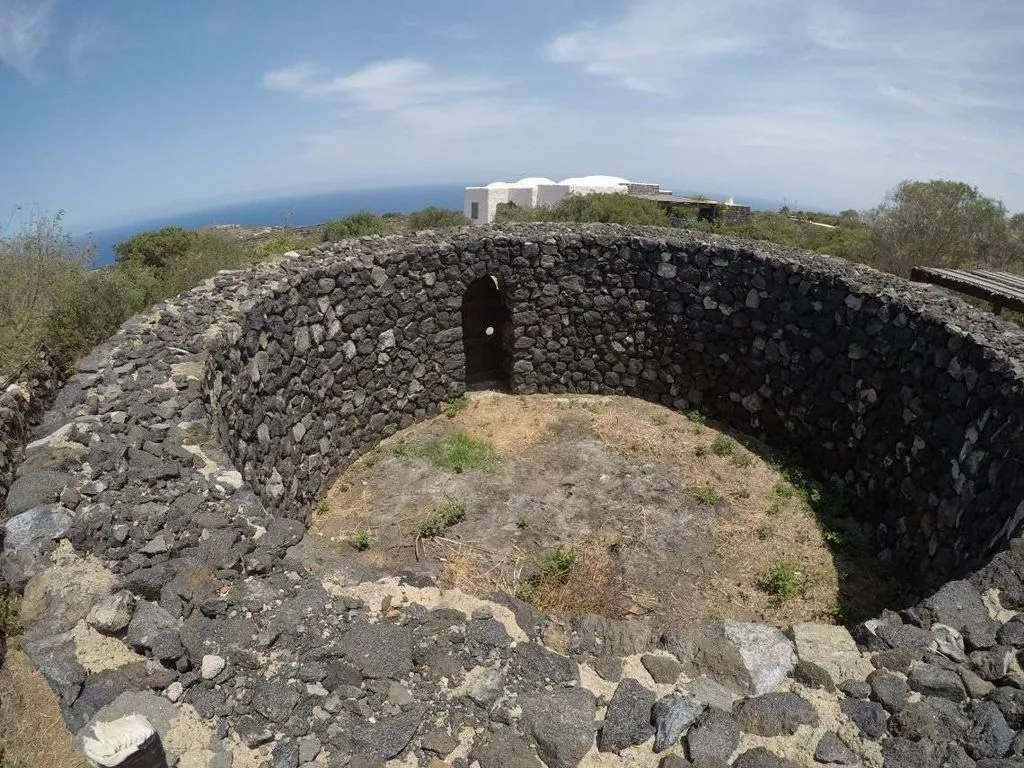 Aed - Luxury Villa with Panoramic Sea View in Pantelleria