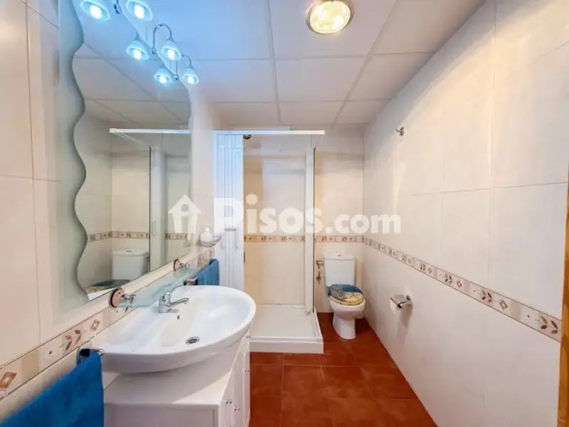 Salles de bain - Spacious Apartment with Pool in Los Geraneos