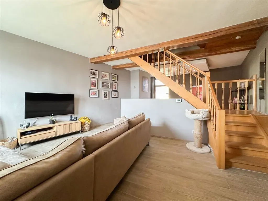 Living Room - Traditional House with Garden in Ressaix