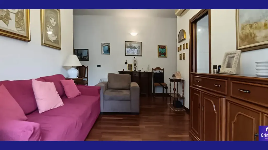 Elutuba - Modernised Apartment with Balcony in Milan