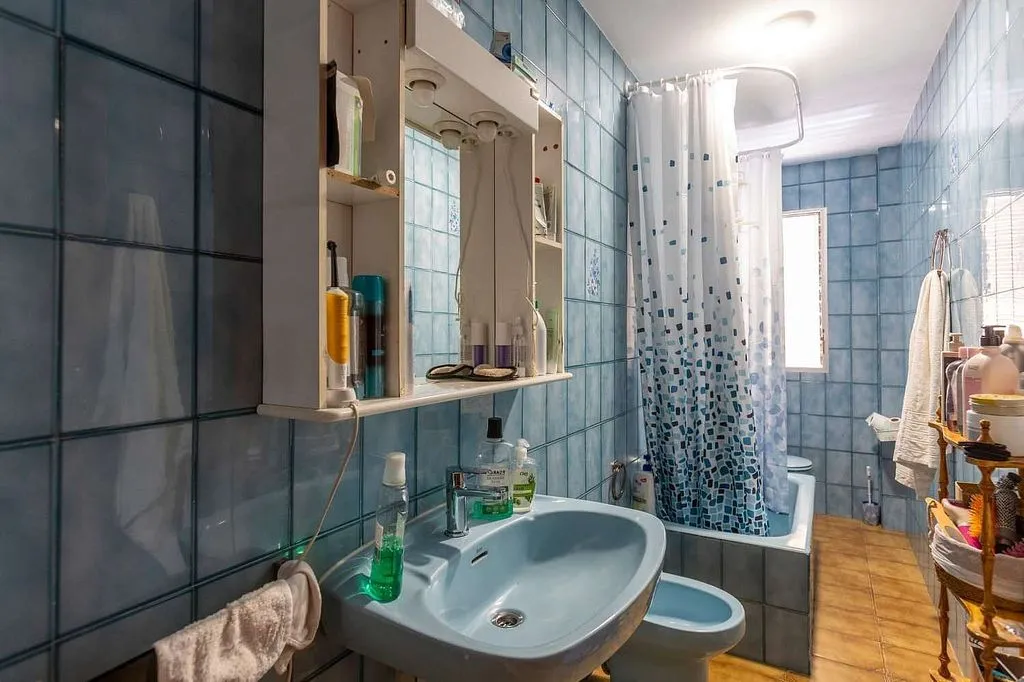 Vannitoad - 3-Bedroom Flat in Motril Village