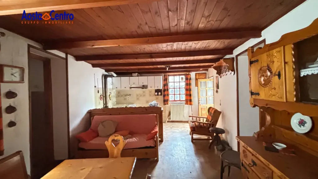 Söögituba - Rustic Casale with Terrace in Vernosse, Oyace