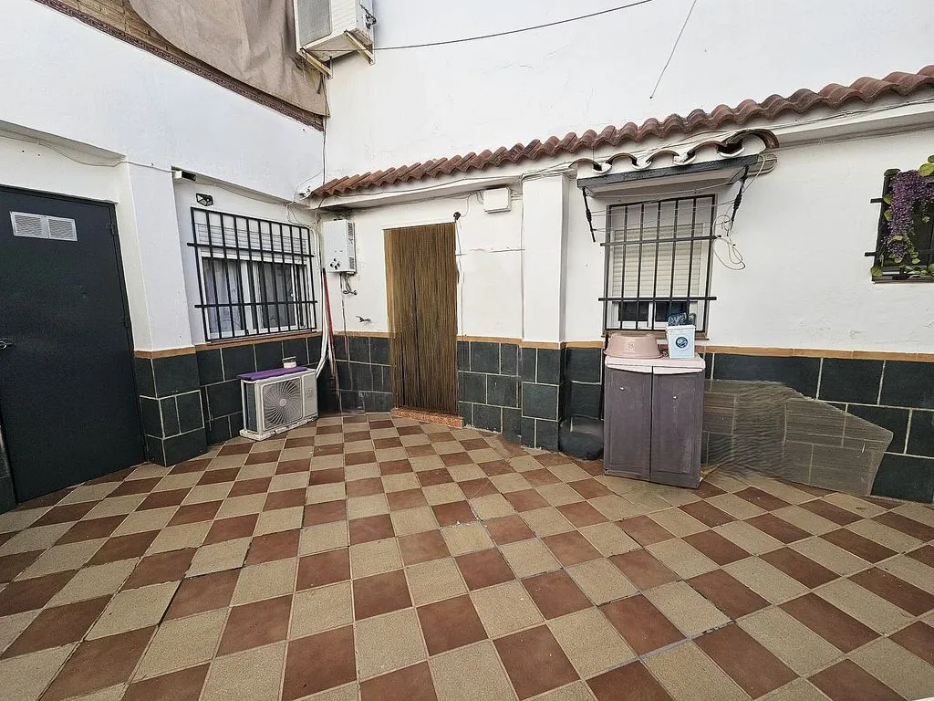 Aed - T2 Flat with Air Conditioning in Cártama Station