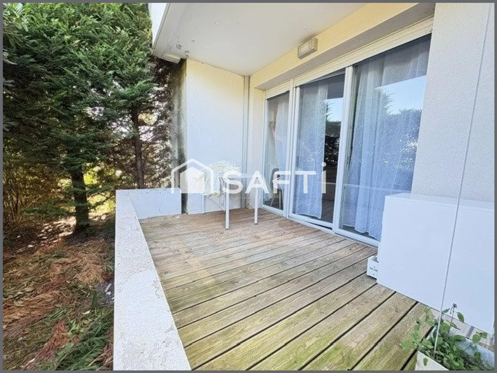 Balcon - Appartement Moderne avec Terrasse à Saint-André-de-Cubzac