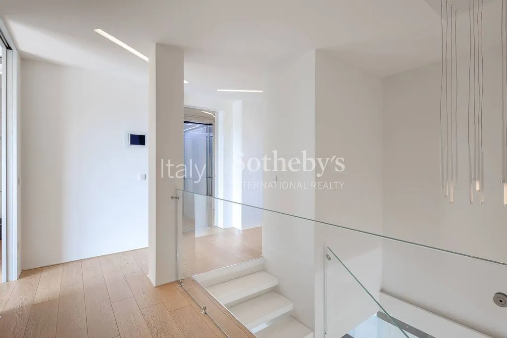 Pièces - High-Tech Villa with Pool in Guanzate