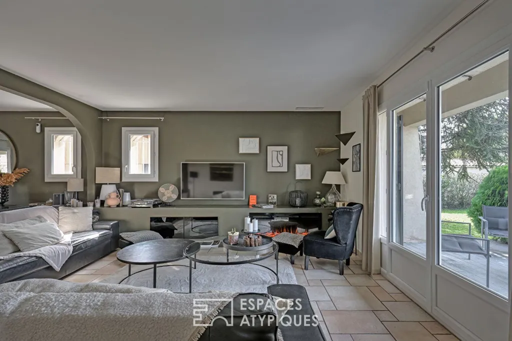 Living Room - Renovated House with Pool and Studio in Caissargues