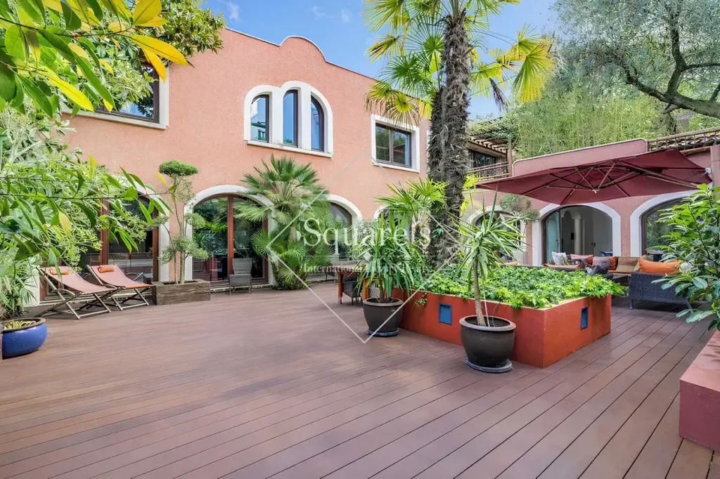 Terrass - Luxury Maison with Patio in Levallois-Perret