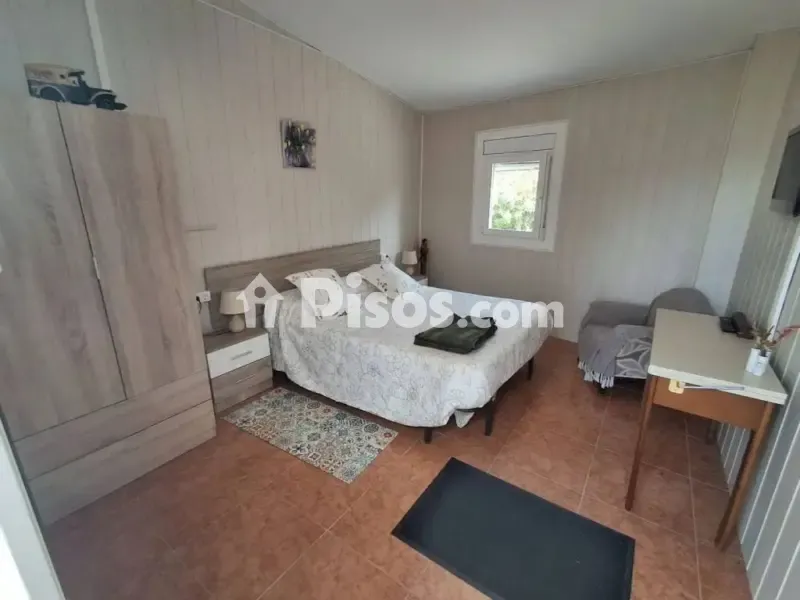 Magamistoad - Licensed Villa with Pool in Bítem