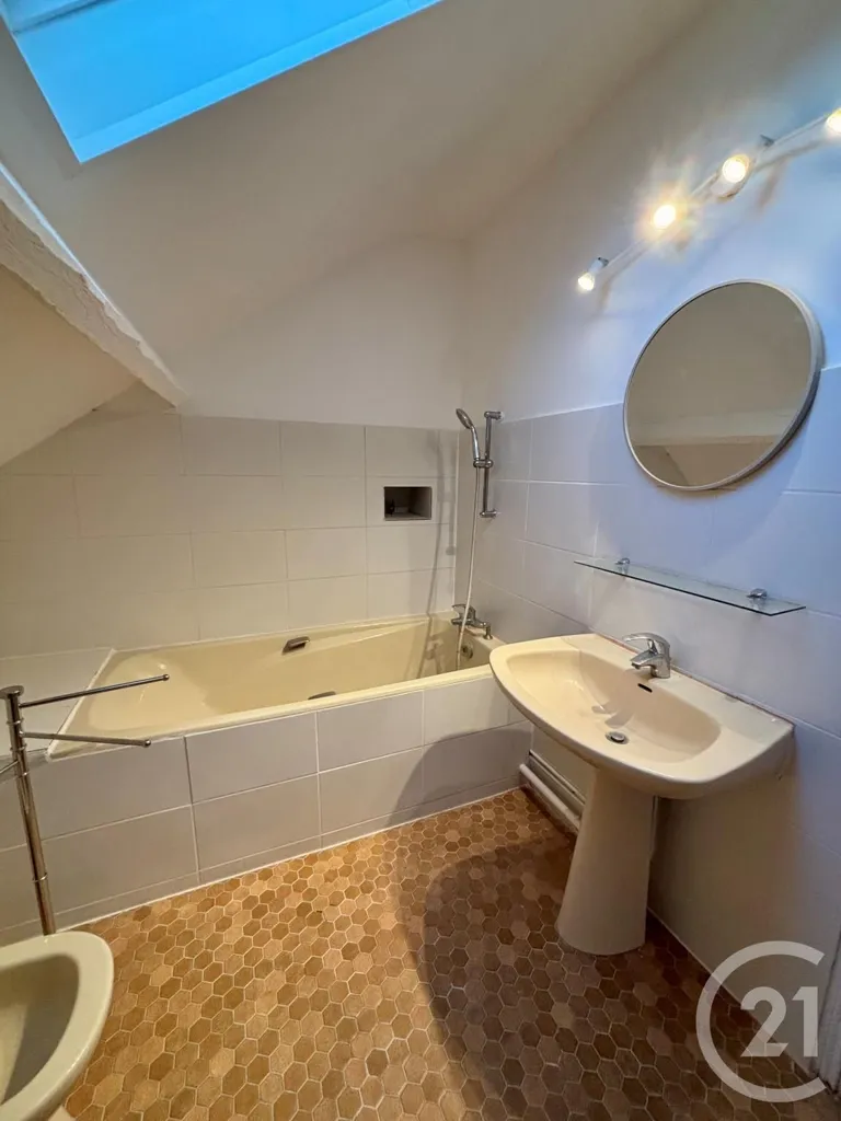 Bathrooms - 1930s House with Garden in Semoy