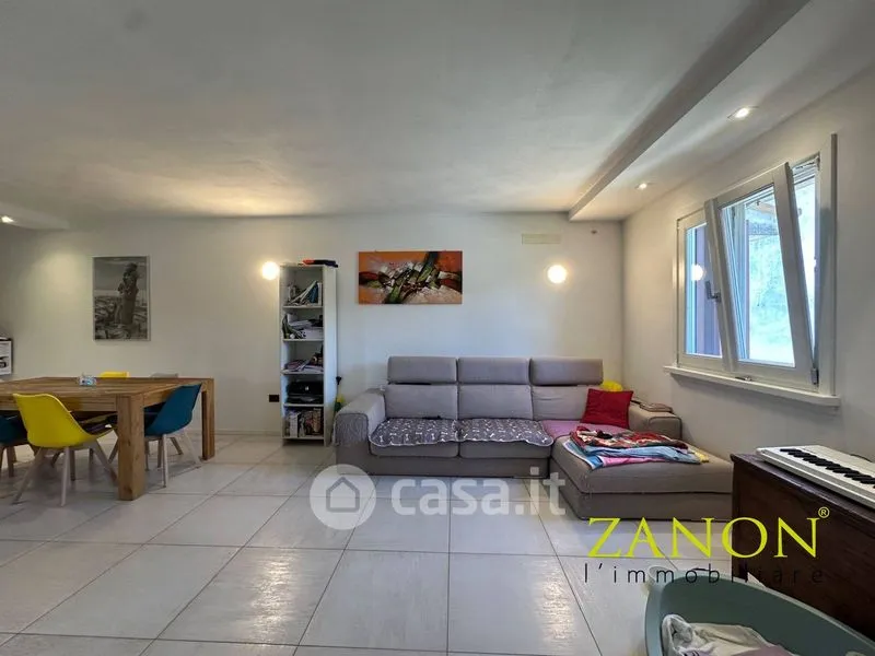 Séjour - Bifamiliar House with Private Garden in Codroipo
