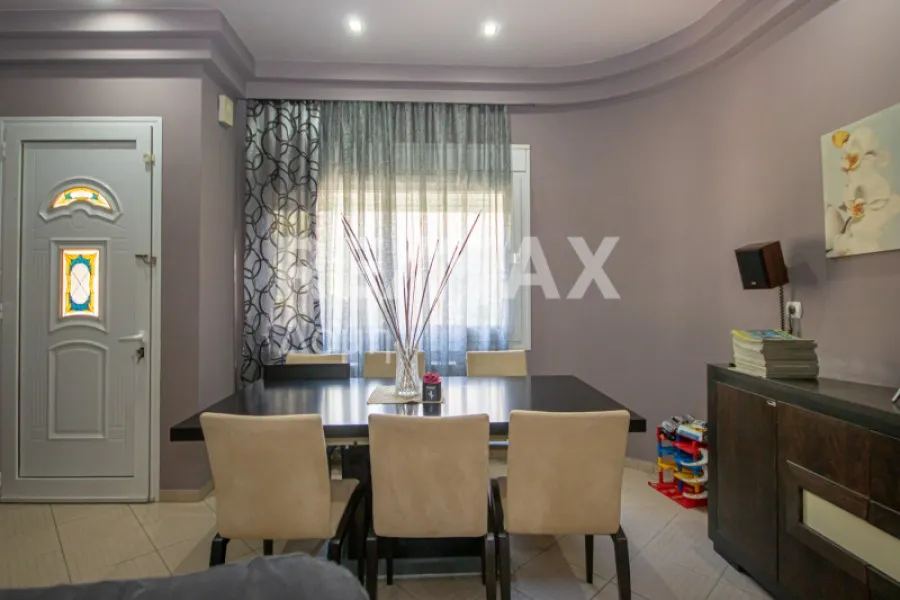 Comedor - Renovated Villa with Garden in Volos